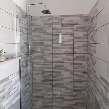 Casa de hóspedes Emir